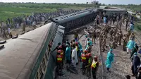 Cerita Penumpang Selamat Kereta Hazara Express yang Tergelincir di Pakistan