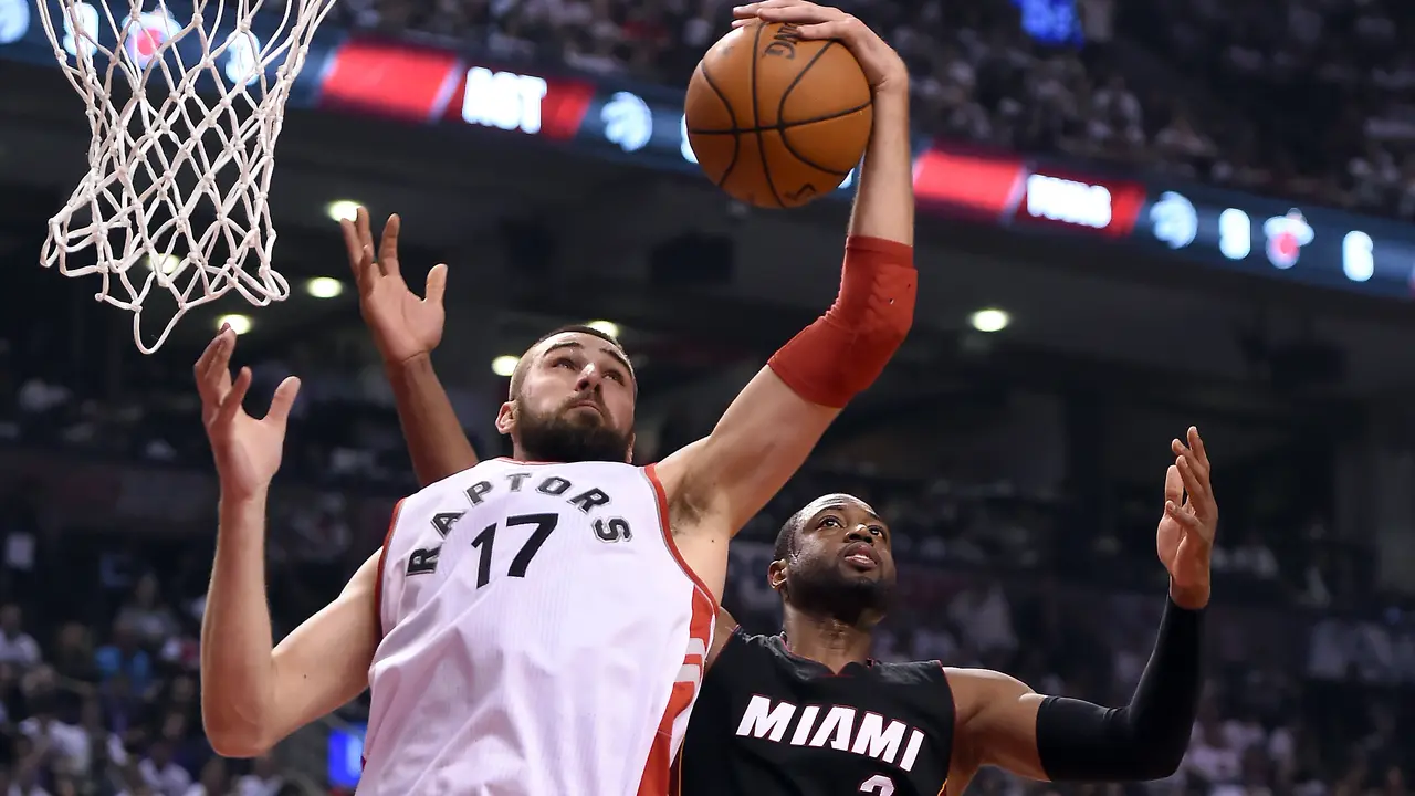 Raptors Menang atas Heat