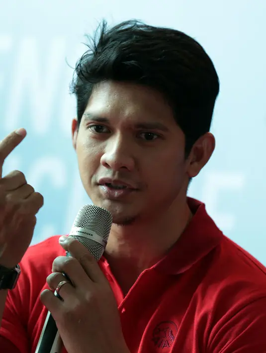 "Aku sih berharap sebelum berangkat (ke Amerika) sudah ada 'tabungan' dan sudah positif ya," lanjut bintang film The Raid itu. (Deki Prayoga/Bintang.com)