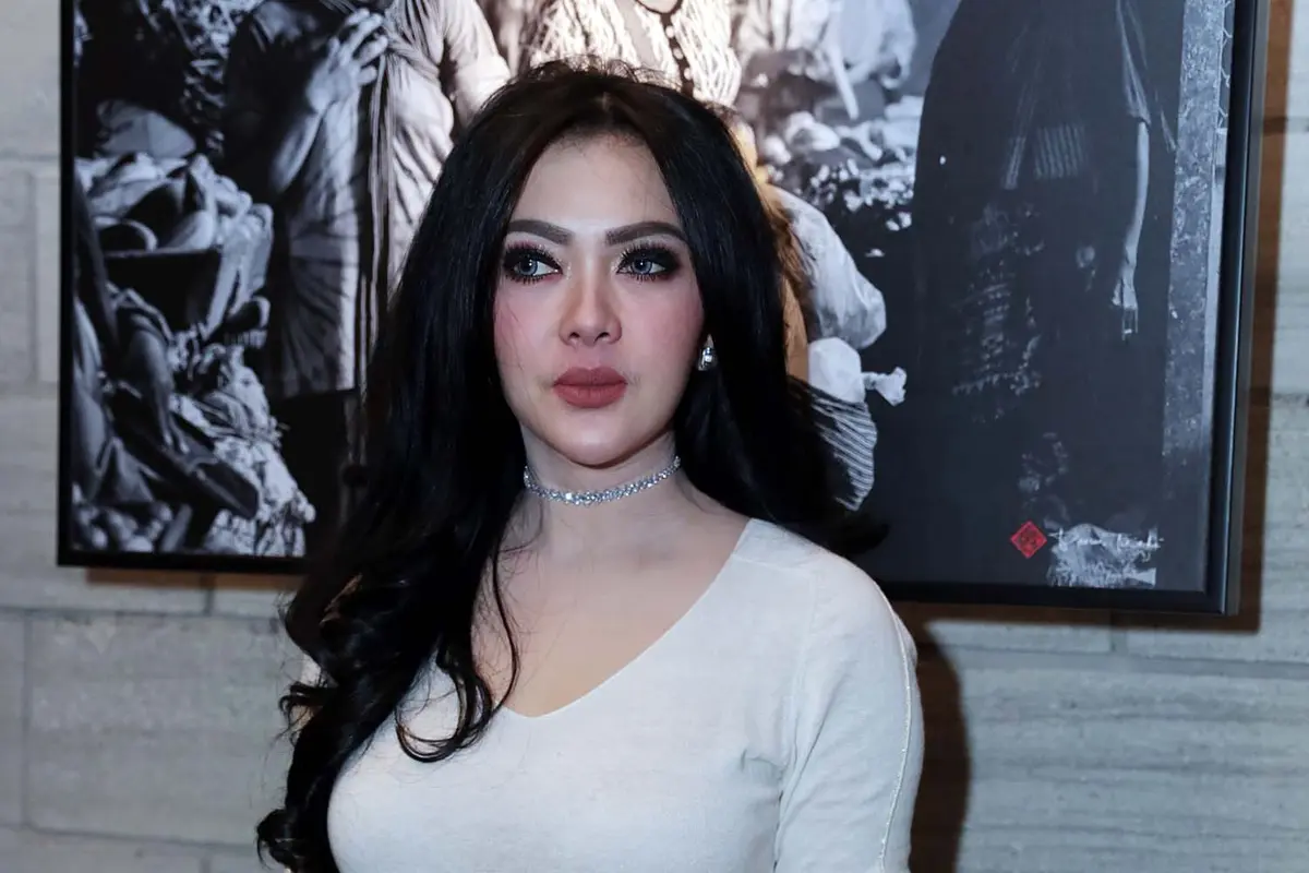 [Bintang] Syahrini