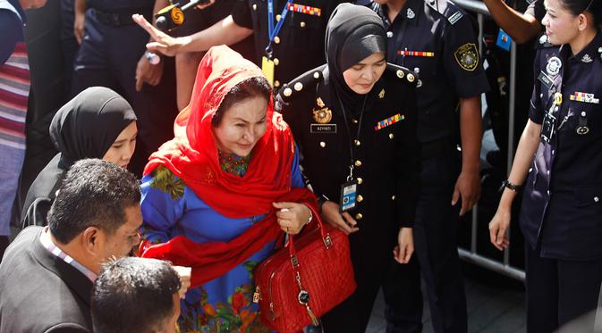Rosmah Mansor Tiba Di Komisi Anti Korupsi Malaysia Untuk Pemeriksaan Seputar 1mdb Global Liputan6 Com