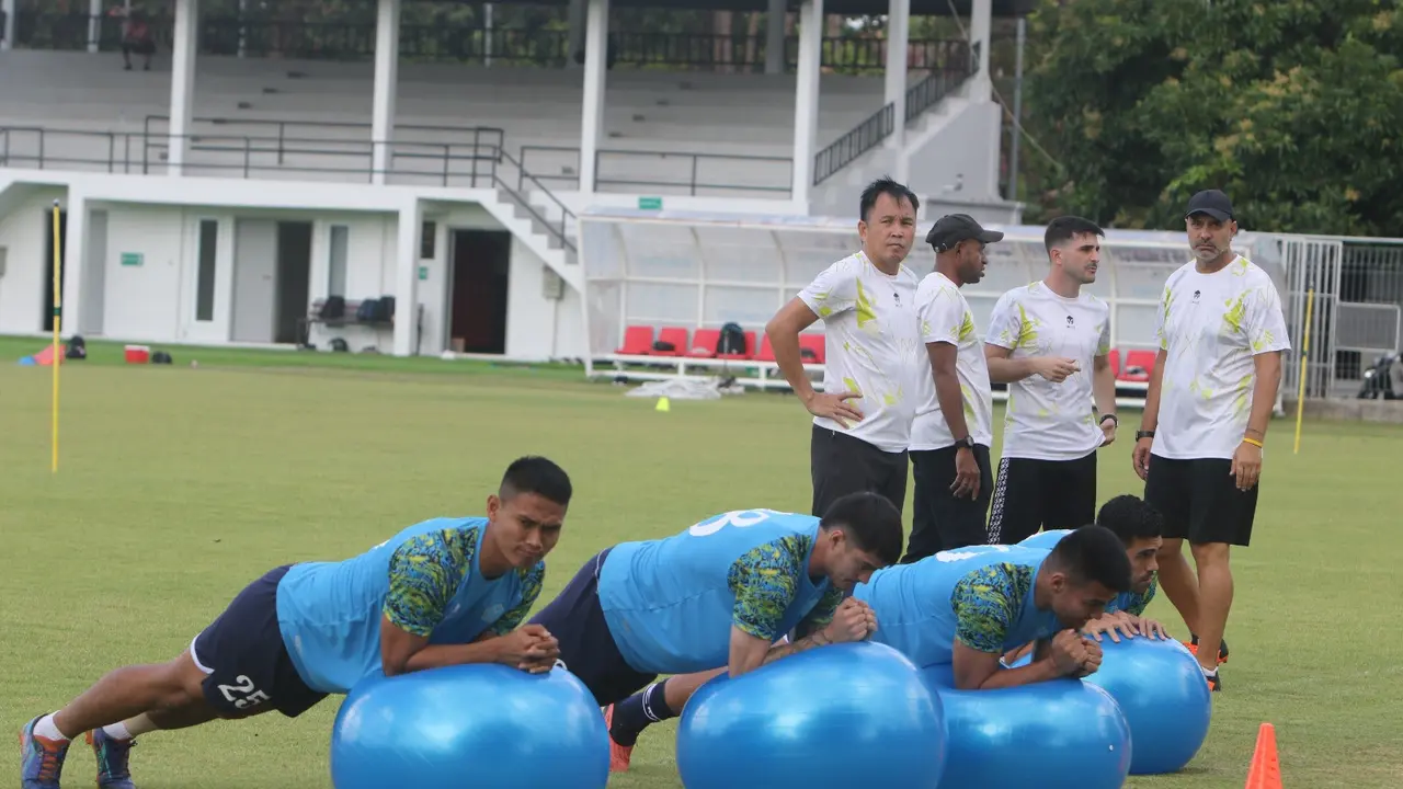 Juan Esnaider - PSBS Biak