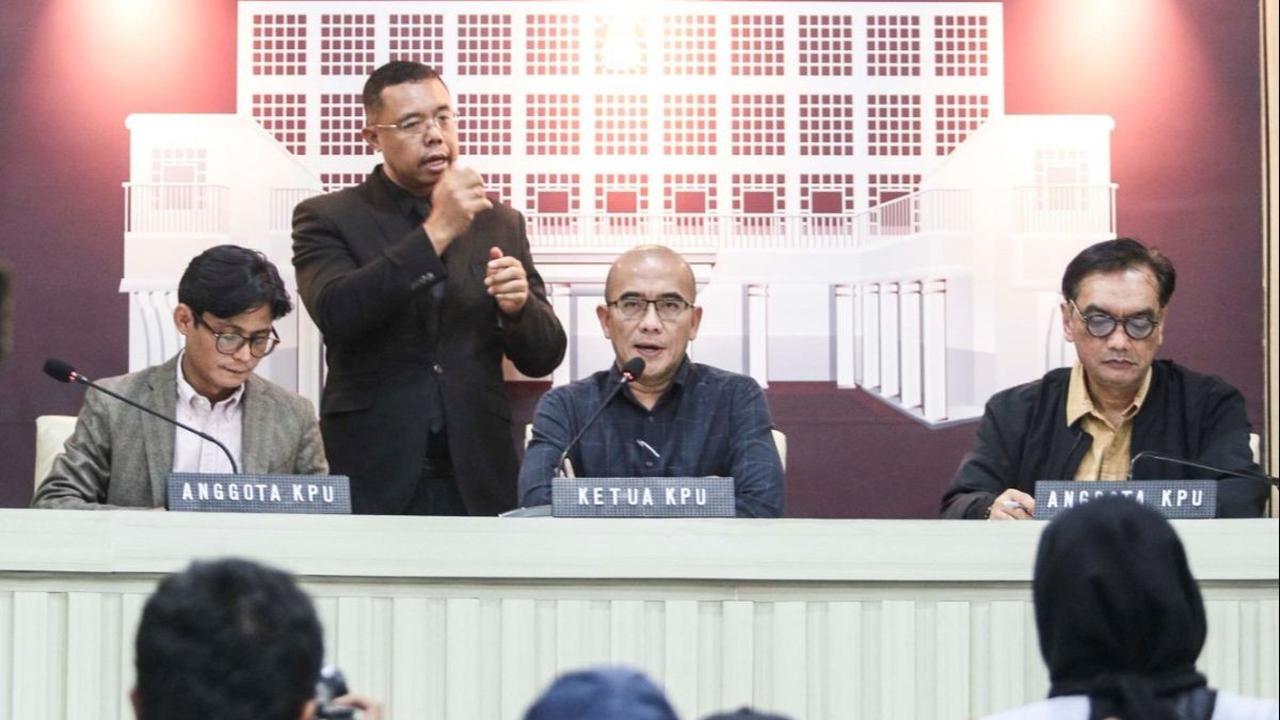 Selain itu, dia menekankan hasil resmi perolehan suara peserta pemilu sudah berdasarkan rekapitulasi yang dilakukan secara berjenjang.<br>