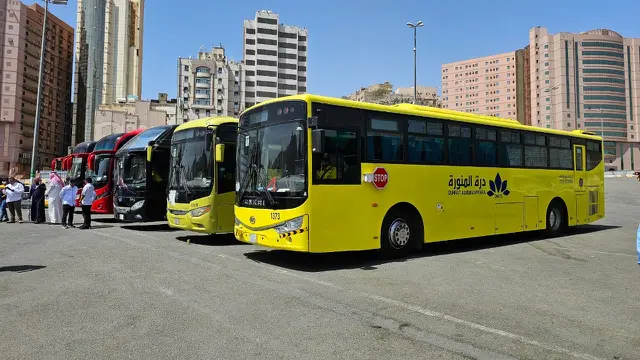 Pastikan Perjalanan Haji Ramah Disabilitas, Menag Yaqut Cek Kesiapan Aksesibilitas Bus Salawat dan Antar Kota. Foto: Doc. Kemenag.