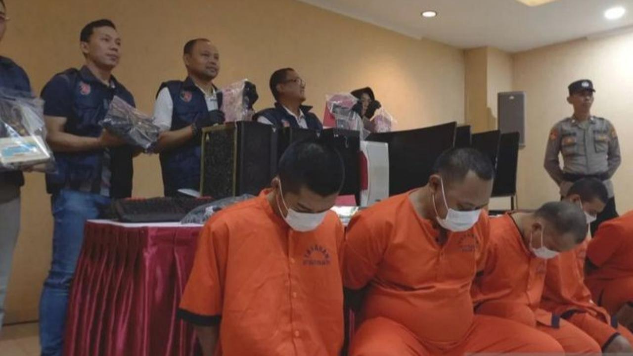 Heboh 5 Pemain Akali Sistem Judi Online Ditangkap Polisi, Bandarnya juga Harus Disikat