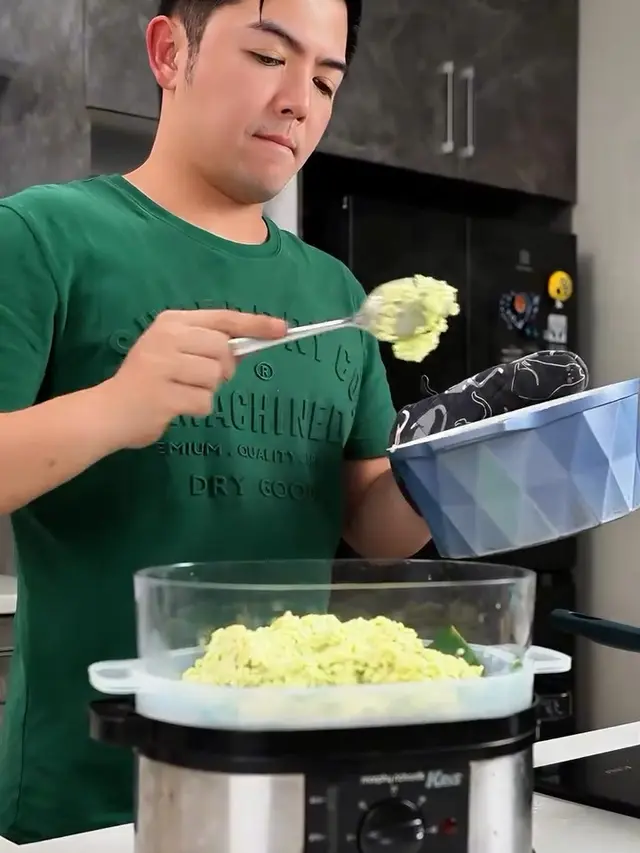 Bisa Jadi Inspirasi Menu Takjil, Ini 5 Potret Nicky Tirta Bikin Jackfruit Sticky Rice (instagram/nickytirta).