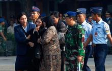 Tangisan keluarga korban Fokker