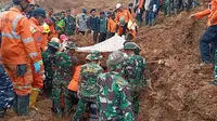 Update Pencarian Korban Longsor Cilacap Minggu Sore: 13 Jenazah Ditemukan, 10 Masih Hilang