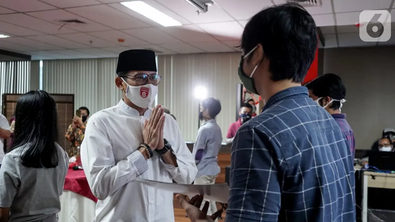 Mahasiswa dan Pelajar Terdampak Covid-19 Terima Beasiswa KAHMIPreneur