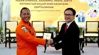 PT Freeport Indonesia menerima penghargaan Search and Rescue (SAR) Award dari Badan Nasional Pencarian dan Pertolongan (Basarnas) atas dukungan perusahaan terhadap upaya penyelenggaraan operasi pencarian dan pertolongan di Indonesia. (Dok PTFI)