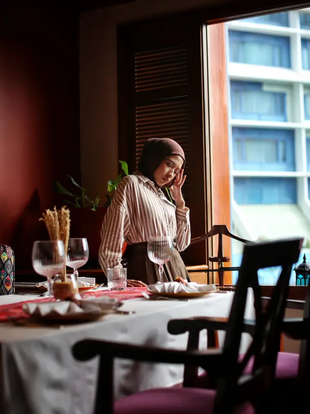 wanita maret merasa cemas