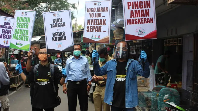 Walikota Malang Balikan masker di Pasar Burung Splindid