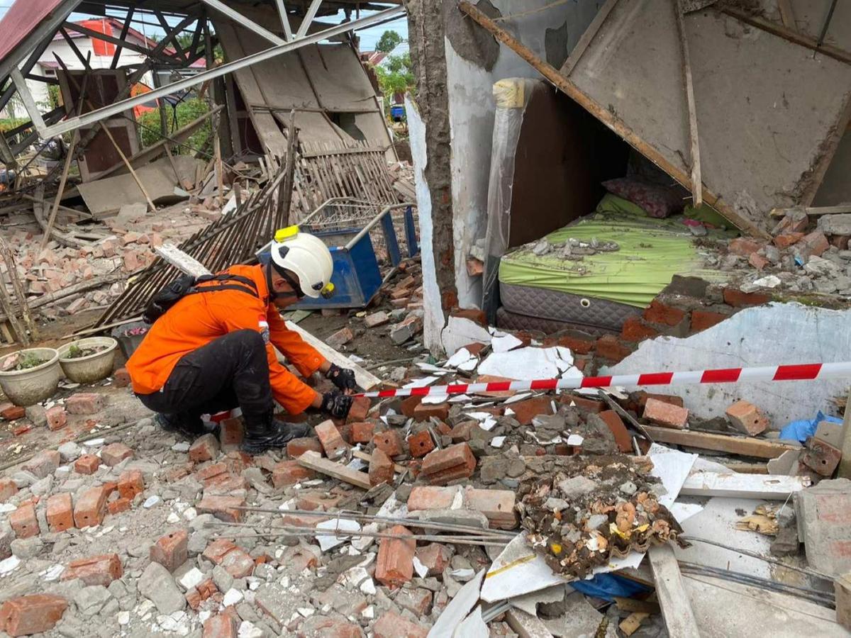 Kerusakan akibat gempa Bengkulu