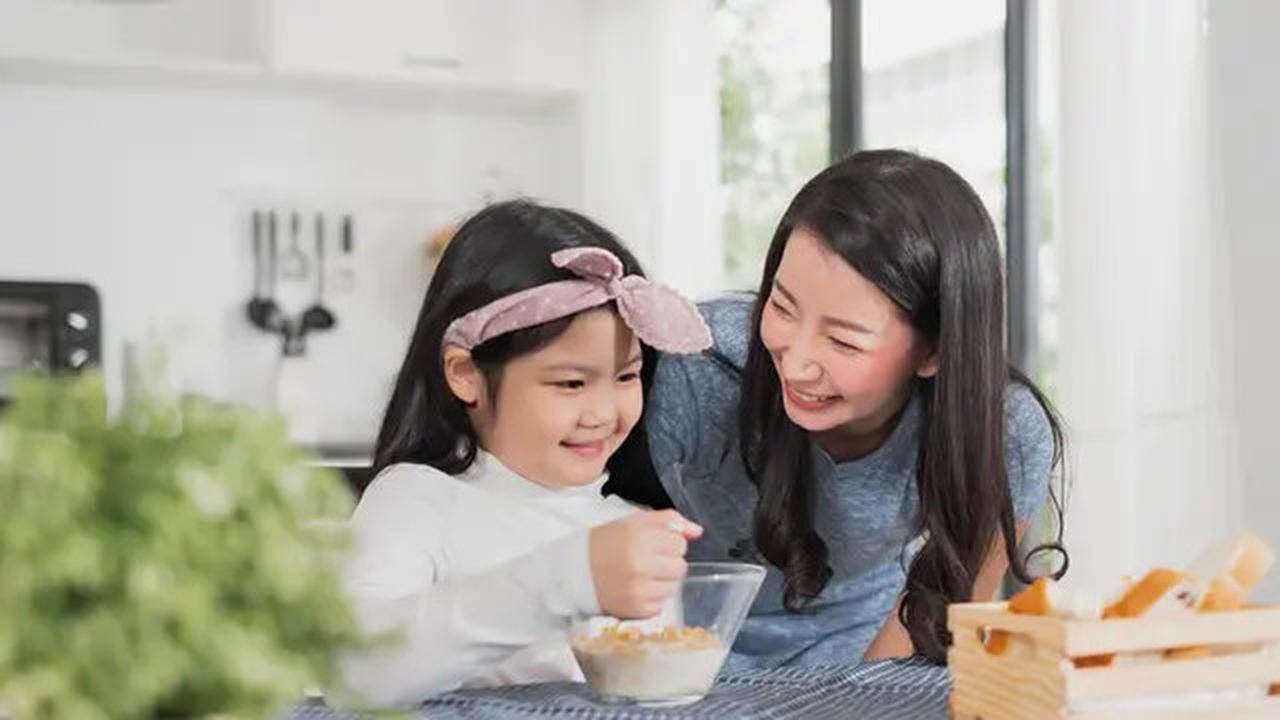 Membangun Semangat Sarapan, Tips Ciptakan Suasana Ceria untuk Anak di Pagi Hari