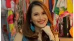 Ayu juga meminta doa dari fans agar ia semakin sukses dan dapat memberikan yang terbaik untuk   keluarganya.