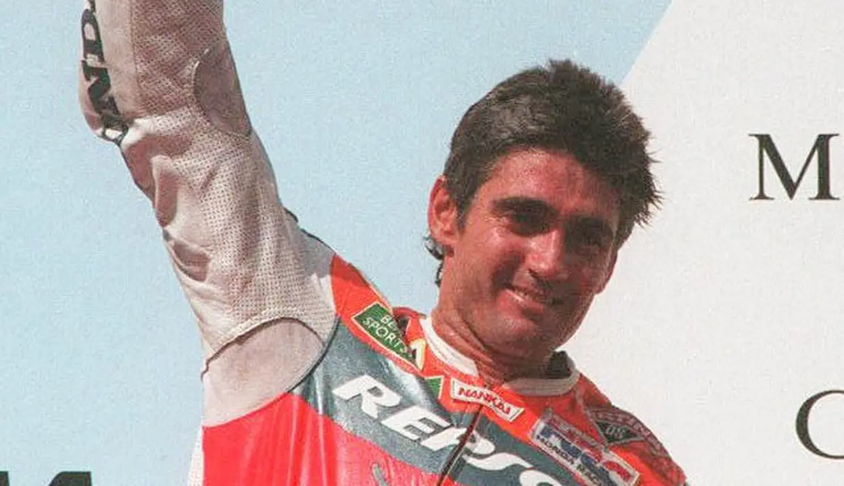 Pembalap legendaris asal Australia Mick Doohan menang di GP Indonesia 1996. Ketika itu Doohan mengalahkan Alex Barros dan Loris Capirossi di kelas 500cc atau MotoGP. (AFP/John Macdougal)
