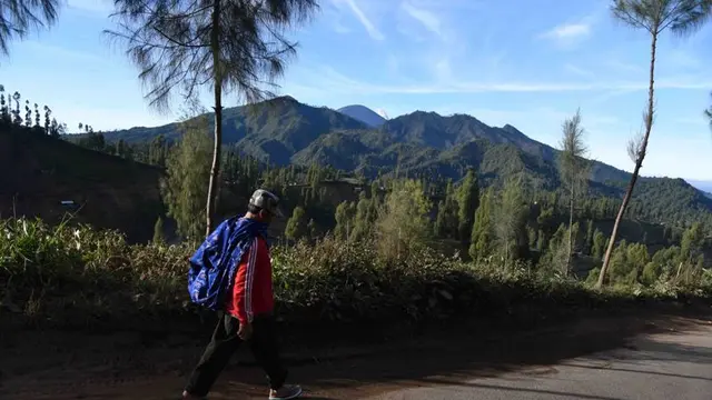 Harmoni di Tengah Bromo - Semeru