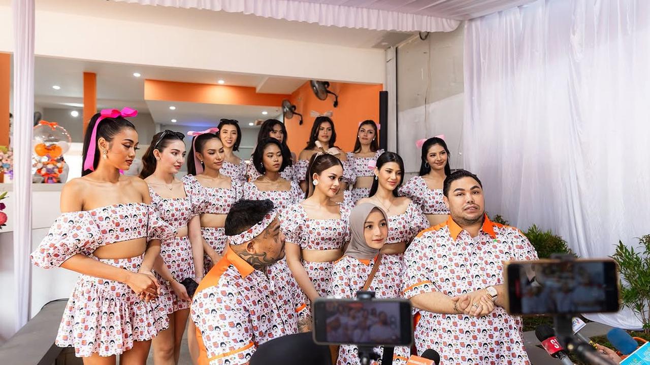 Ivan Gunawan Buka Bisnis Kuliner Baru, Harganya Mulai 15 Ribu sudah Bikin Perut Kenyang