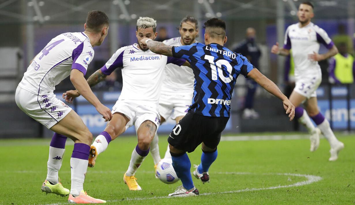Foto Hujan Gol Inter Milan Taklukkan Fiorentina Di San Siro Bola Liputan6 Com