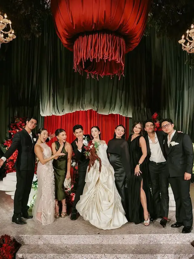 Pasangannya Jadi Groomsmen, Gaya Kompak Nuansa Monokrom Luna Maya, Amanda Manopo, dan Gisella Anastasia di Resepsi Ranty Maria