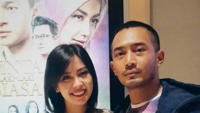 [Bintang] Yama Carlos dan Arfita Dwi Putri