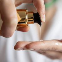 Rekomendasi Cleansing Oil Viral, Rahasia Kulit Bersih dan Glowing Tanpa Ribet