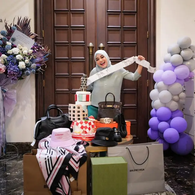 [Fimela] Ultah Aurel Hermansyah ke-24