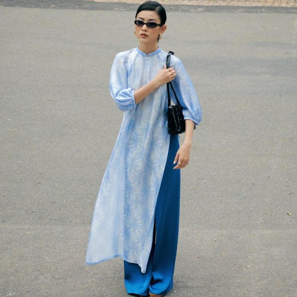 Ilustrasi Baju Lebaran Warna Blue Savir (©Pinterest)