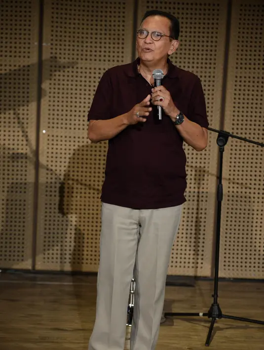 Saat ditemui di Galeri Indonesia Kaya (GIK), Jakarta Pusat, Selasa (18/7/2017), Roy mengakui bahwa susahnya saat ingin terlepas dari narkoba. Pesannya, pada generasi muda jangan ada yang ingin mencoba-coba narkoba. (Adrian Putra/Bintang.com)