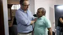 Manuel Diaz pun langsung dibawa menggunakan helikopter ke Valledupar. (AP Photo/Ivan Valencia)