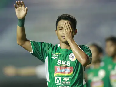 Persija Jakarta sempat unggul terlebih dahulu di babak pertama melalui gol Yann Motta, namun PSS mampu membalas setelah turun minum lewat Irkham Zahrul Mila.  (Foto: Bola.com/M Iqbal Ichsan)