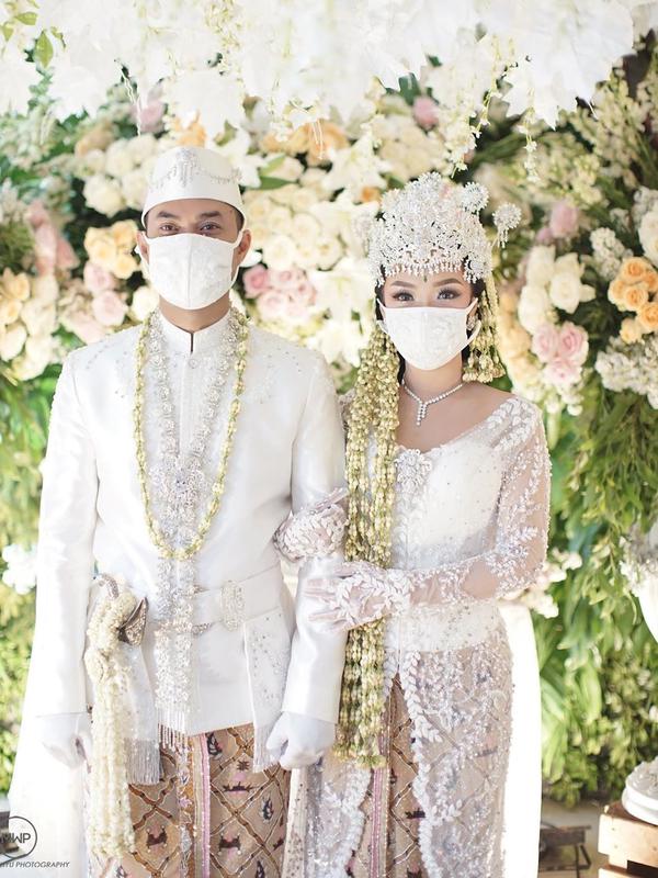 Potret akad nikah Zaskia Gotik dan Sirajuddin Mahmud. (Sumber: Instagram/mozawahyu)