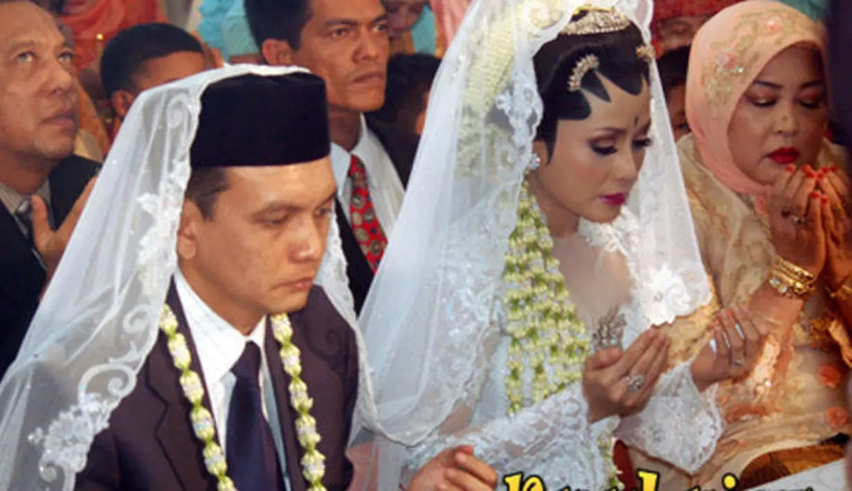 18 Pernikahan Singkat Artis