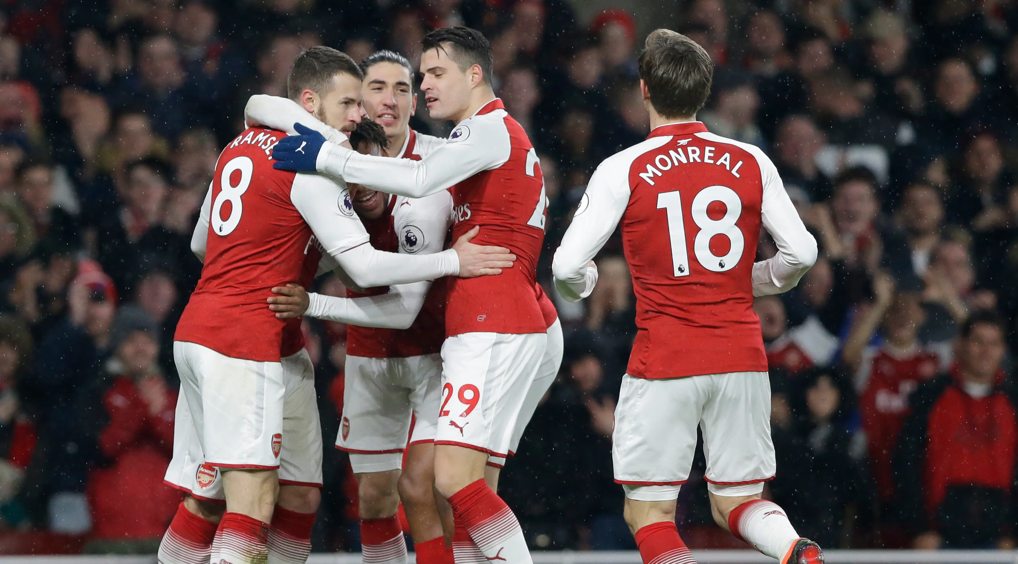 Arsenal akan menghadapi Tottenham Hotspur dalam Derby London Utara(AP Photo / Alastair Grant)