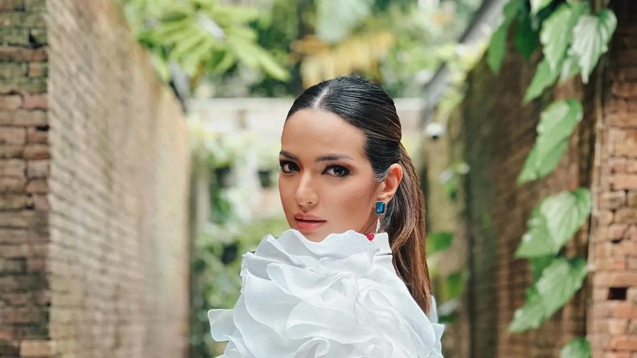 Potret Nia Ramadhani (Sumber: Instagram/@ramadhaniabakrie)