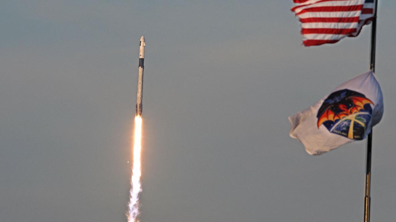 FOTO:  Misi Penyelamatan SpaceX  Falcon 9 untuk Menjemput Astronot NASA yang Terjebak