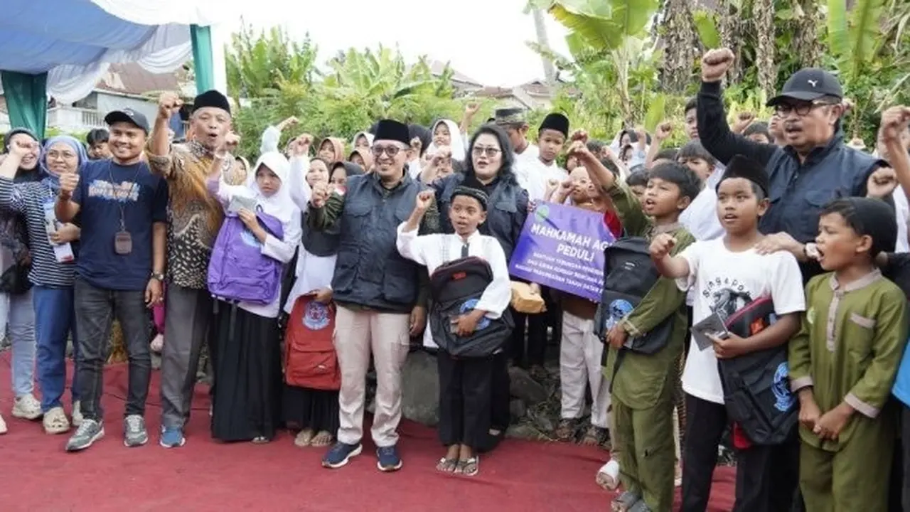 Hakim Agung Prof Yulius