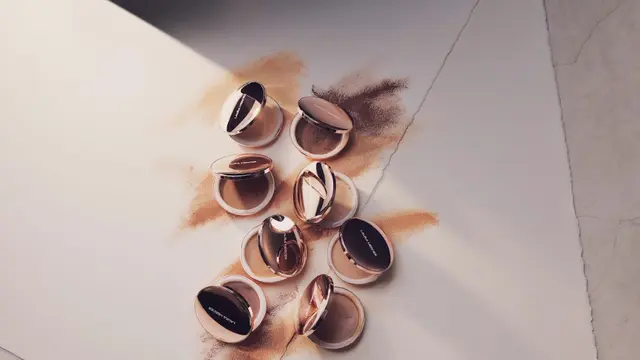 Tinted Blur Balm