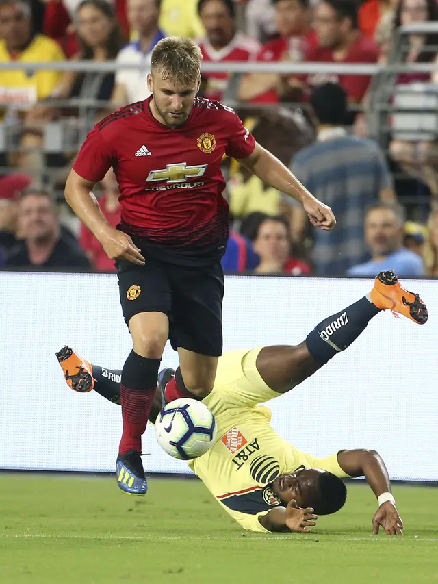 Manchester United, Club America, Laga Uji Coba