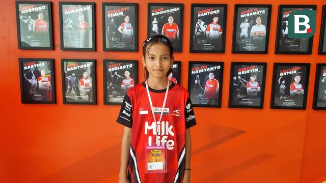 Peserta Audisi Umum PB Djarum asal Muna, Sulawesi Tenggara, Anastasia Sawitri