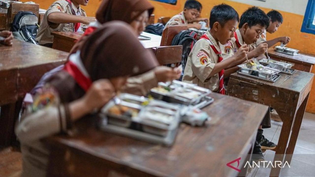 SPPG Mandiri Blado Tarik Ratusan Porsi MBG Batang, Siswa Keluhkan Mual