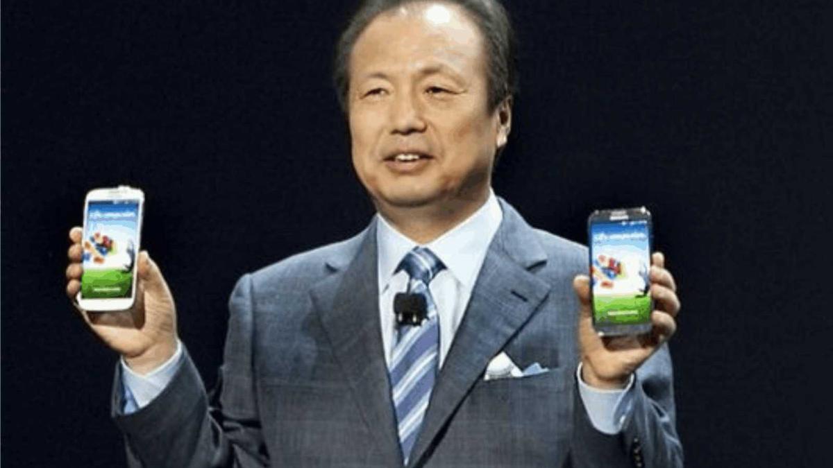 Presiden Baru Divisi Mobile Samsung Bicara Soal Ponsel Terbarunya