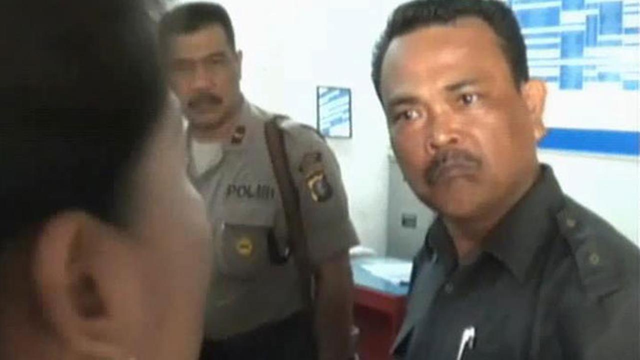 20150728-Guru dipecat-Medan