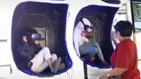 Ketakutan Saat Nonton Via Virtual Reality, Reaksi Bocah Ini Bikin Orang Tua Ngeri