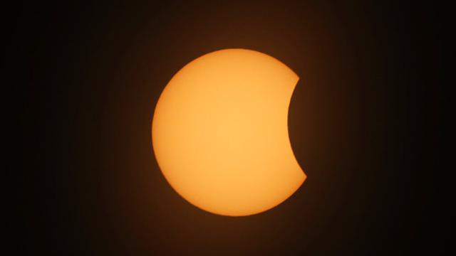 FOTO: Penampakan Gerhana Matahari Total di Argentina