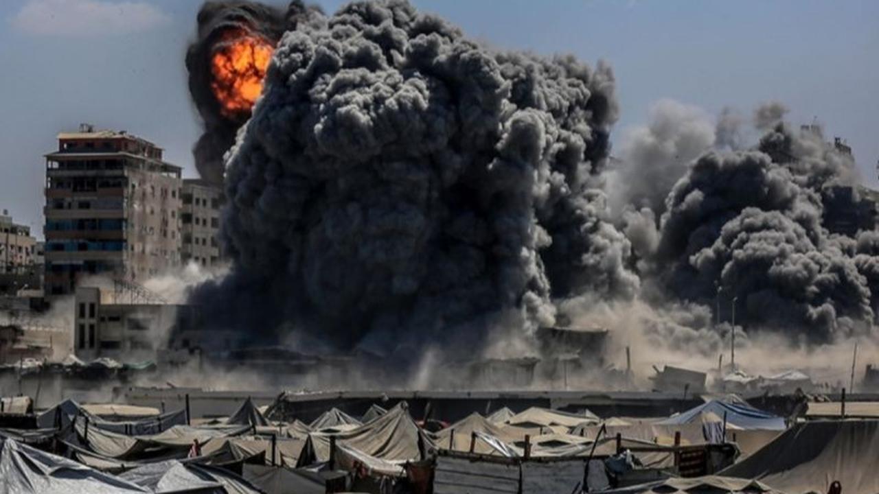 Fakta 150 Serangan Udara: Gempuran Israel Gaza Lumpuhkan Komunikasi, Warga Terpaksa Mengungsi