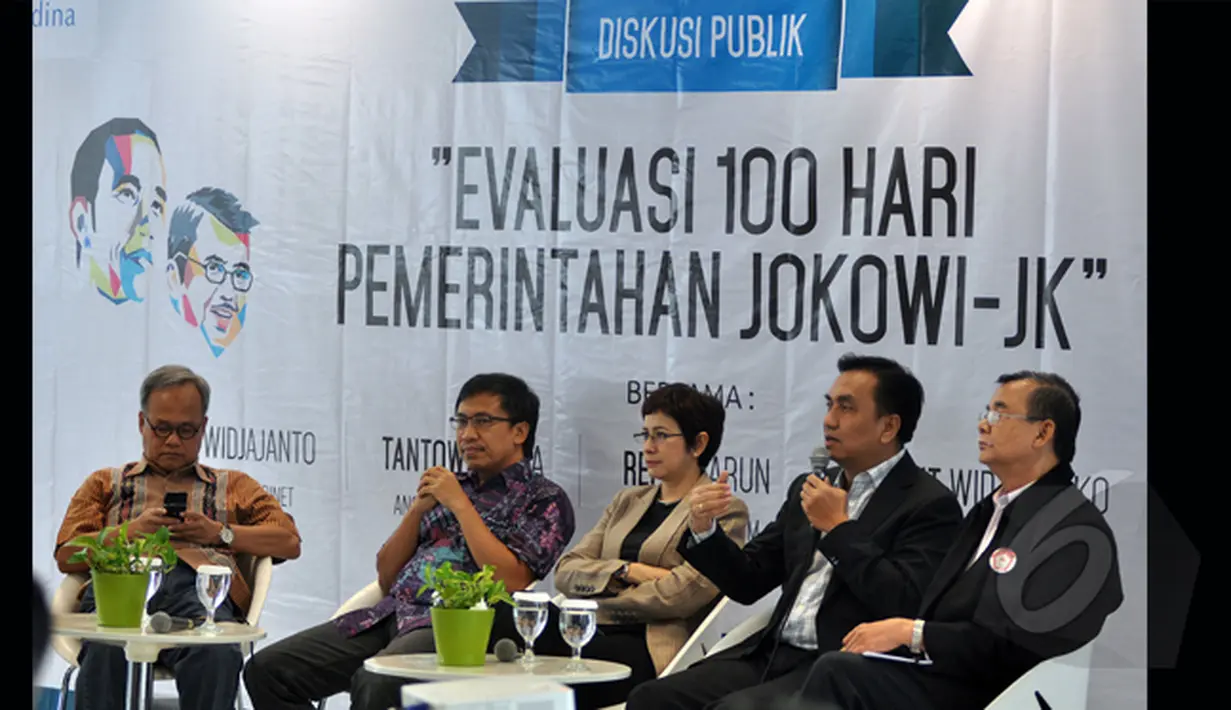 Diskusi publik bertajuk 'Evaluasi 100 Hari Pemerintahan Jokowi-JK' di Paramadina, Jakarta, Senin (26/1/20015). (Liputan6.com/Miftahul Hayat)