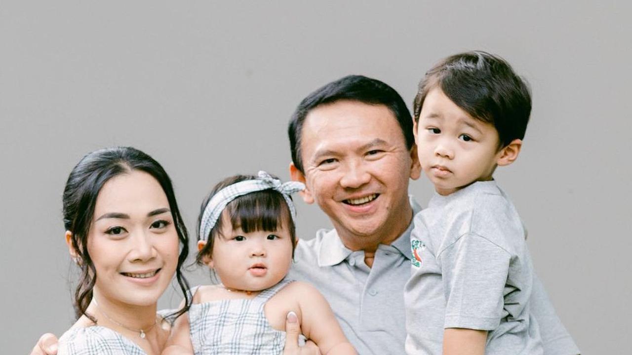 Ahok dan Puput Nastiti Devi menikah pada tahun 2019. Saat ini, keduanya telah memperoleh dua buah hati yang bernama Yosafat Abimanyu Purnama dan Sarah Eliana Purnama.<br>