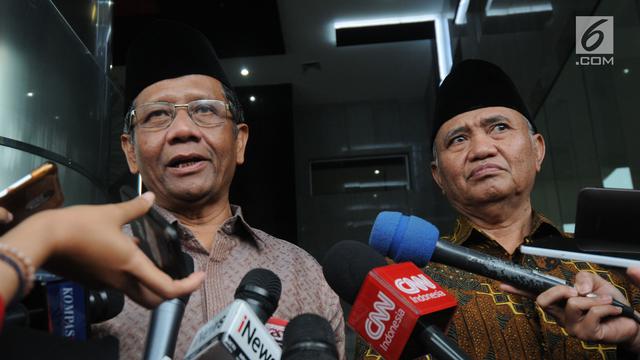 Mahfud MD Hadiri Halalbihalal Alumni KPK