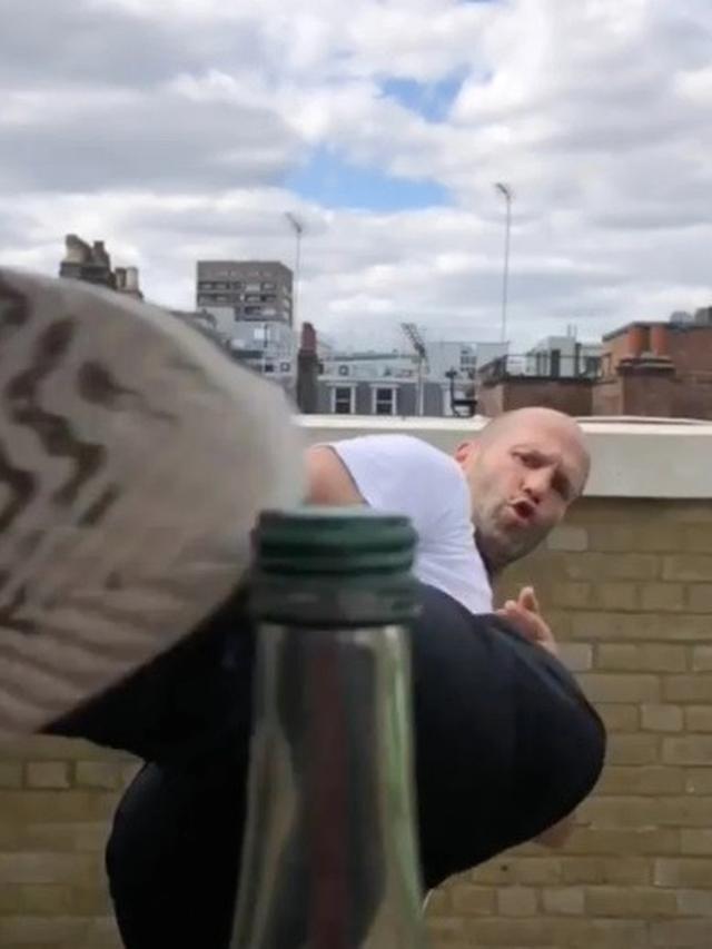 Bottle Cap Challenge yang Sedang Viral